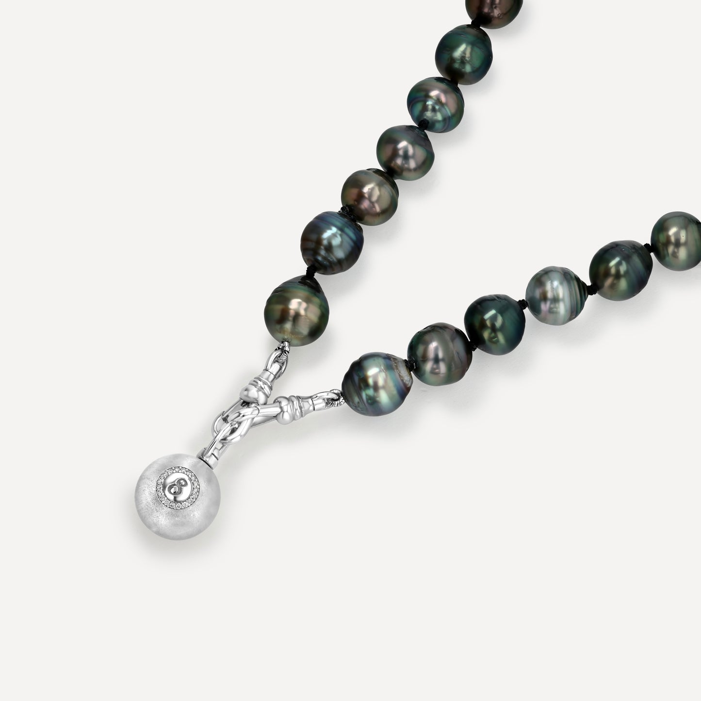 Silver Lucky 8 Ball Stack